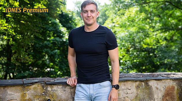 AI vytvoří váš intimní snímek i z běžné fotky. Bránit se lze těžko, říká expert