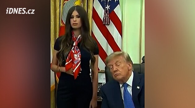 „Taser na Trumpa“? Lidé rozjeli bizarní konspirační teorii, proč se prezident probouzí
