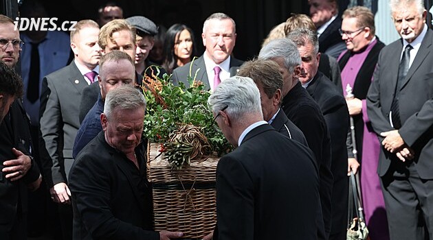 Dublin se loučil s hudebníkem Glenem Hansardem. Vystoupila i Markéta Irglová