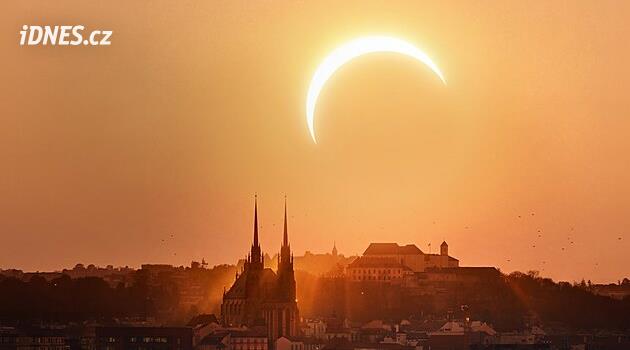 Španělské zatmění Slunce živě v Olomouci. Univerzita chystá i pozorování Perseid