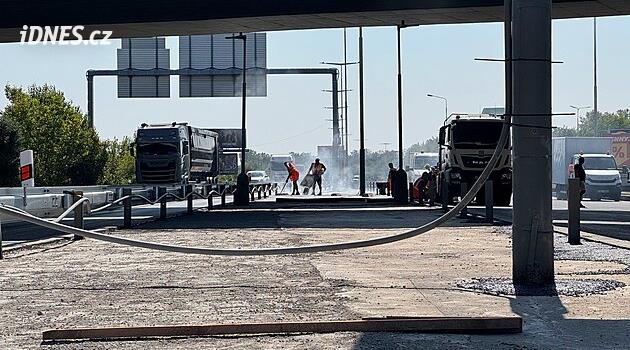 Rekonstrukce Kbelské je hotová, večer se sem v předstihu vrátí auta