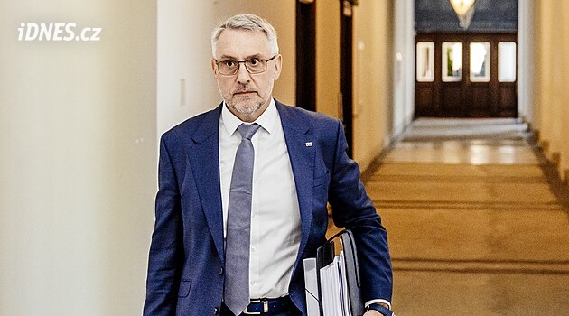 Kolony na hranicích Polska a Ukrajiny neznačí migrační vlnu, uklidňuje Metnar