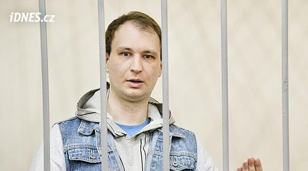Roky v ruském vězení dohnaly Američana prakticky k šílenství. Putin ho pustil domů