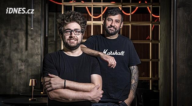 Praha má první nealkoholický bar. Vymýšlení koktejlů je alchymie, říkají majitelé