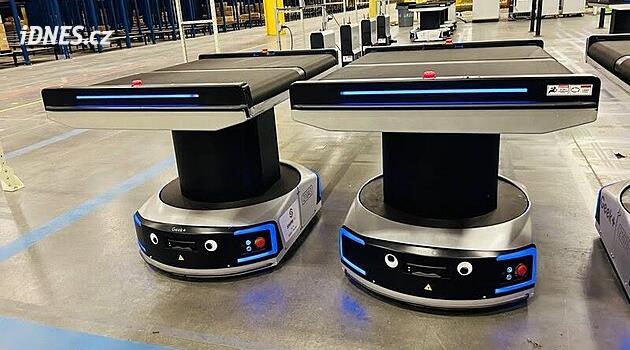 Když nejsou lidi, nastoupí robot. Británie řeší nízkou produktivitu automatizací