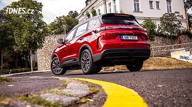 Chery Tiggo 7 PHEV: stačí málo a Evropa je na dosah