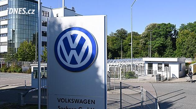 Pryč s Ducati či autopůjčovnou. Volkswagen omezí podíly ve více než 700 firmách