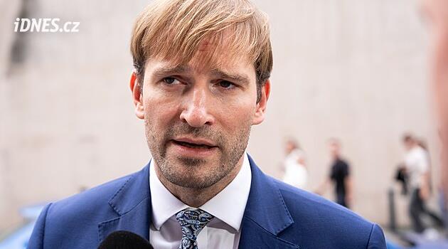 Třetina dospělých řeší duševní zdraví s AI. Vojtěch vyjmenoval rizika