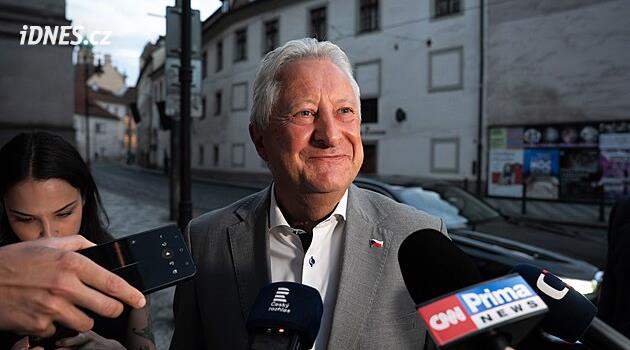 Armáda letos nabrala tisíce nových vojáků, tempo udržíme, věří Zůna