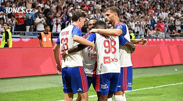 Lyon - Sparta 3:0, sbohem Ligo mistrů. Oslabené hosty dorazily góly po půli