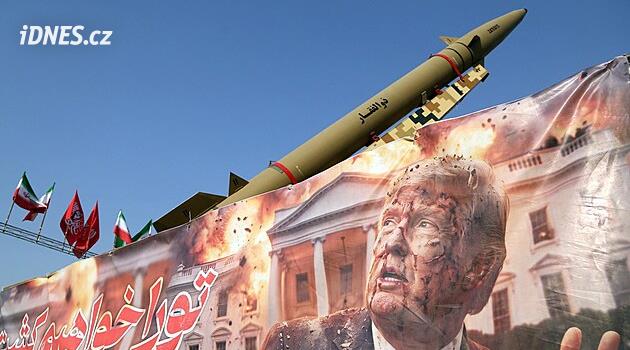 Budeme bojovat, dokud Trump nezmizí z Bílého domu, naznačují revoluční gardy