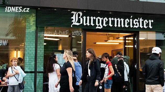 Burgery z veřejných záchodků? Berlínská ikona se valí do Prahy