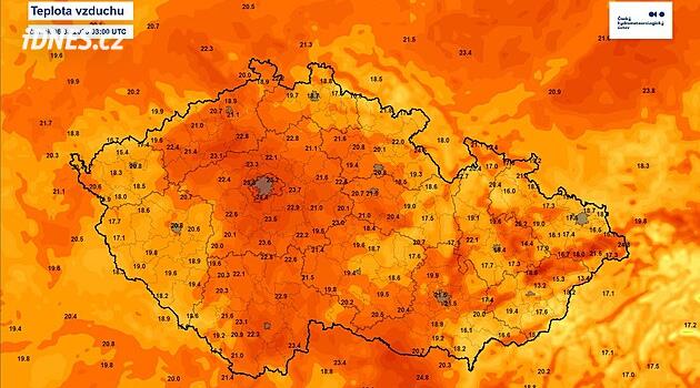 Praha se probudila do nejteplejšího rána v Česku