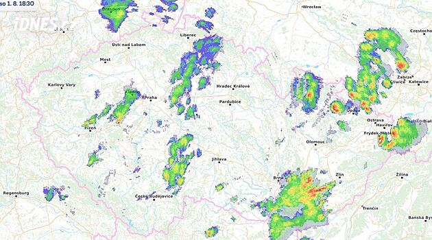 Předpověď počasí: Moravu zasáhly bouřky. V neděli přijde mírné ochlazení, pak opět udeří vlna veder