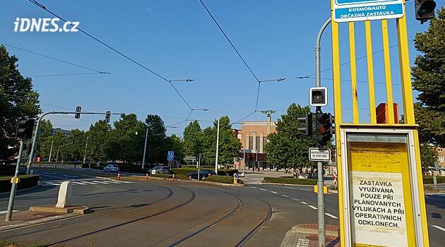 Do konce srpna nepojedou v Olomouci tramvaje k nádraží. Nahradí je autobusy