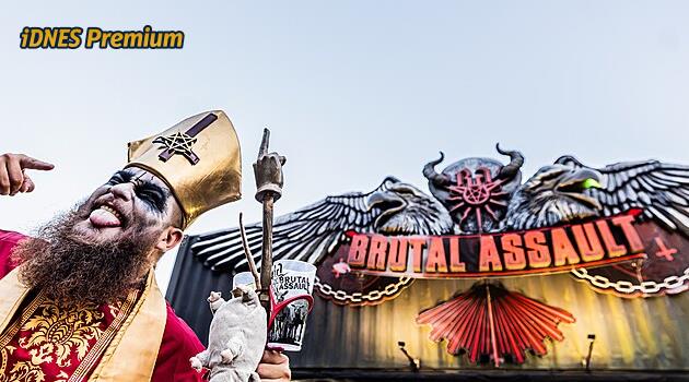 Metalový festival Brutal Assault vsadil na pestrost. Primus, Wardruna i Ice-T ovládli Josefov