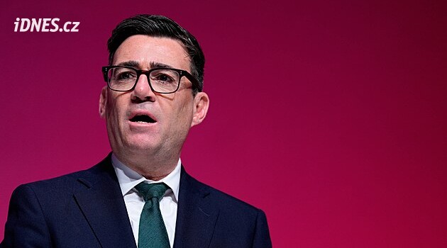 Britský premiér Burnham obvinil íránské revoluční gardy z plánu útoku na základnu