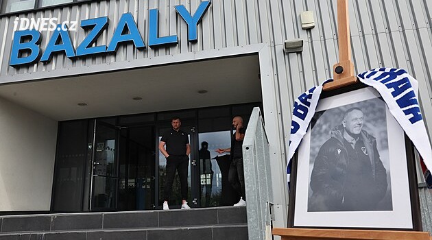 Bývalí spoluhráči a kluby v Ostravě i Anglii uctí památku Luďka Mikloška