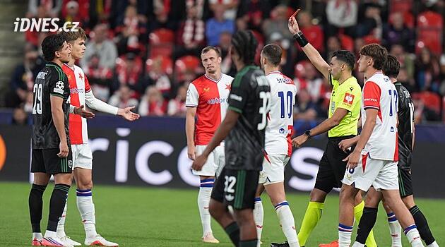 Nejkratší debut, po něm smršť. Trpišovský o červené: Když chcete vidět faul, vidíte ho