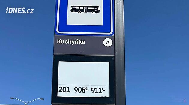 Bylo to mimo logiku? Pražský tunelbus konečně zastaví i u univerzitního areálu