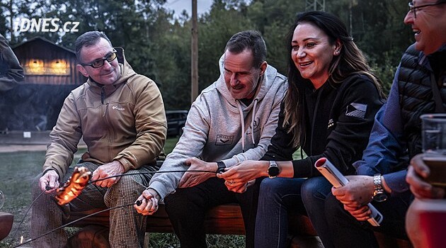 Exprezident, hrabě i stand-up komička. Slavní podpořili své favority do voleb