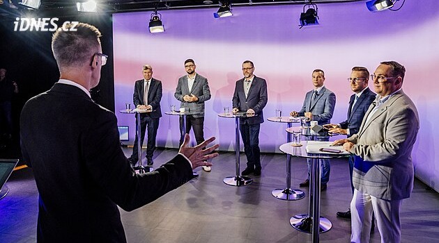Boj o Ostravu na iDNES.cz. Kandidáti na primátora se střetli v ostré debatě