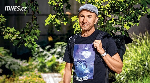 Fernet ochutnal třináctkrát silnější. Autor radí, kam za českými specialitami