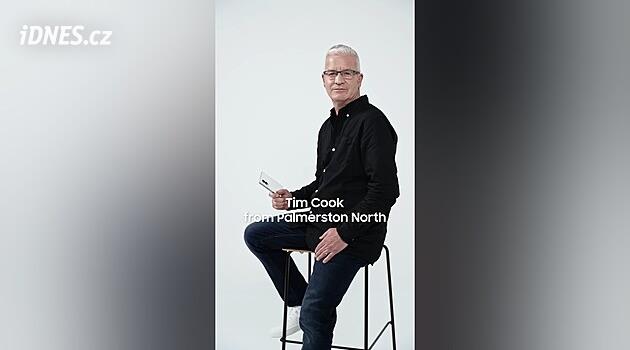 Tim Cook vychvaluje Galaxy Z Fold 8 od Samsungu. Budoucnost je tady, říká přesvědčivě