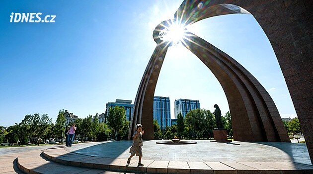 První mrakodrap v Kyrgyzstánu! Středoasijská země zažívá rozmach, pomáhá jí válka
