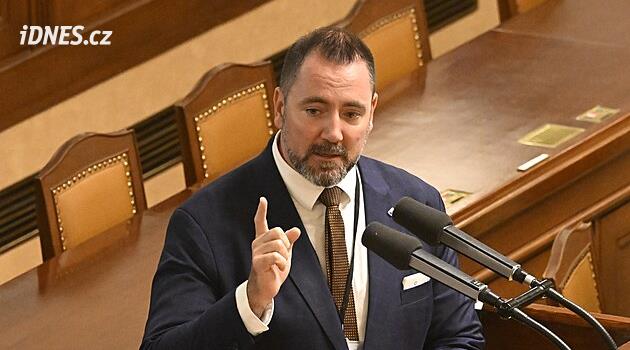 Ministr Červený nechce zálohování PET lahví, vyzkouší se ale u plechovek v Moravskoslezském kraji