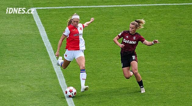 Derby žen ovládla Slavia. Na Letné porazila Spartu, k vidění byl kuriózní gól