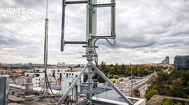 Praha z nečekaného úhlu. Rozhlédněte se z bývalého sídla Vodafonu