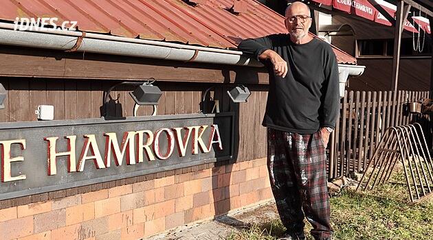 Ano, šéfe! si na sebe pozvala Pohlreichova fanynka. Poctivý dříč, co chce udržet venkovskou hospodu