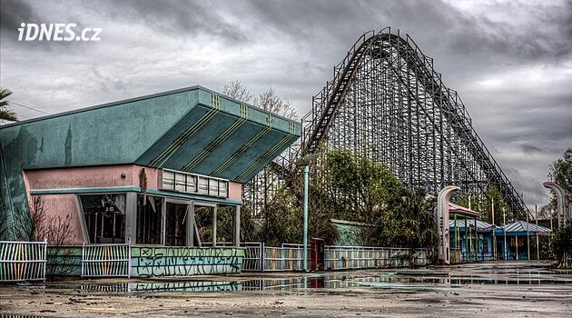 Hurikán Katrina ho poslal do zapomnění. Teď slavný park Six Flags definitivně mizí