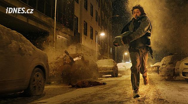 RECENZE: Nový Resident Evil je překvapivě komedie. Natáčel se v Praze