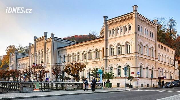 Lázně každým coulem. Budova karlovarského hotelu Windsor slaví 160 let od otevření