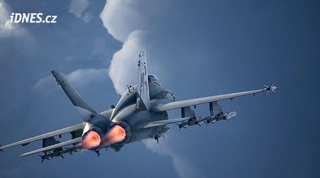 Ace Combat 8 jsem hrál s tím, co o stíhačkách vím z Top Gunu. Stačilo to na třicet misí?
