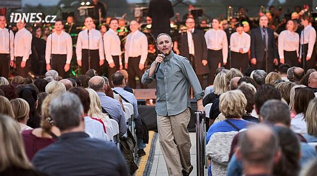 Filharmonie zahájí sezonu Beethovenem, nové publikum chce oslovit netradičními projekty