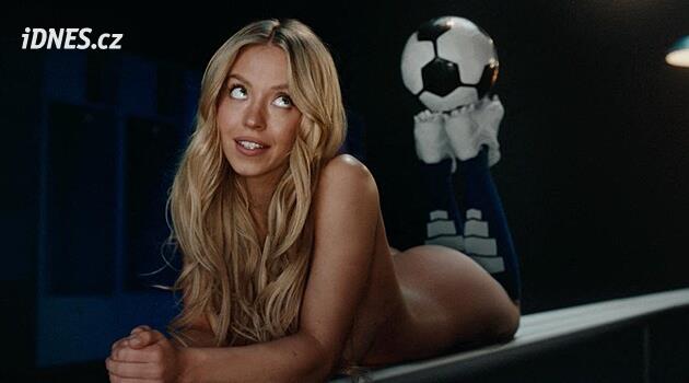 Tak vypadají skutečné sportovkyně. Češky reagují na kontroverzní reklamu s nahou Sydney Sweeney