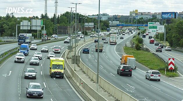 ŘSD do konce příštího roku plánuje zahájit stavbu 154 km nových dálnic a silnic