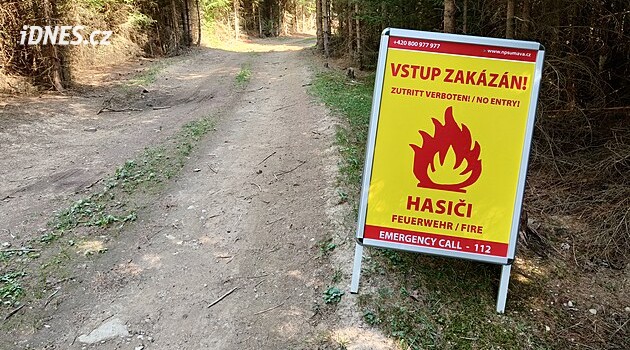 Trestní oznámení kvůli toxickému odpadu na Šumavě. Nález prověřuje kriminálka