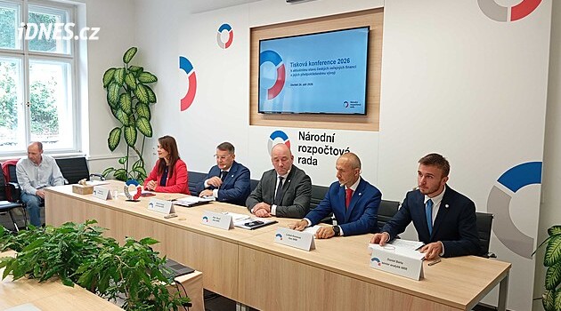 Nejhorší hospodaření od založení ČR: Náraz na dluhovou brzdu se přiblížil
