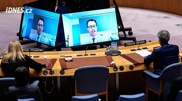 Lídři v oblasti AI čekají katastrofickou událost. Ta pak může rozpoutat vzpouru lidí