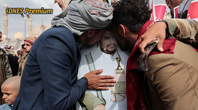 Tajemný vůdce, který vzbuzuje náboženskou úctu. Kdo stojí za úspěchem Húsiů