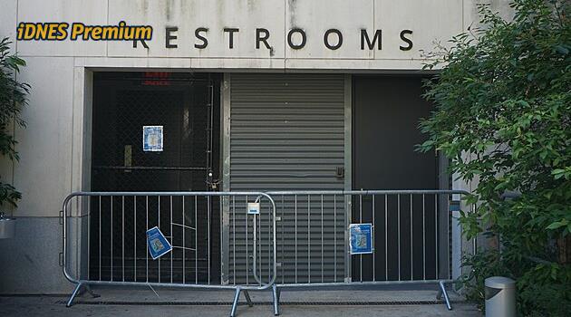 Kam si jen odskočit... New York instaluje nová WC. Přetáhnete? Otevřou se